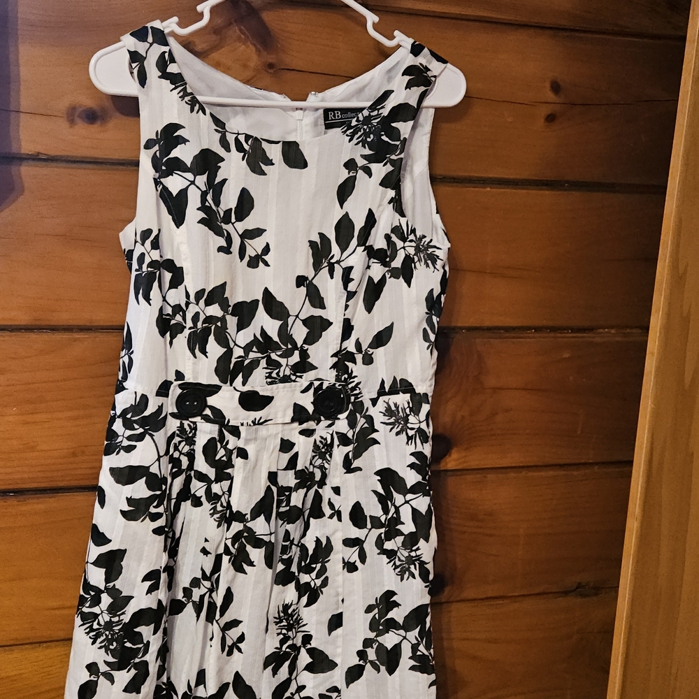 Women's Black and White Floral Dress